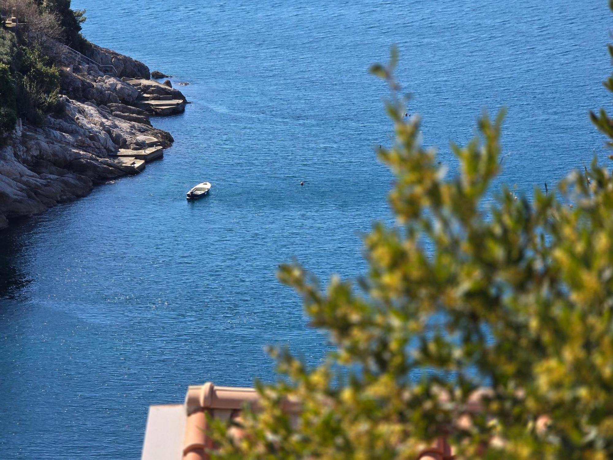 Indy'S Beach Apartments Dubrovník Exteriér fotografie